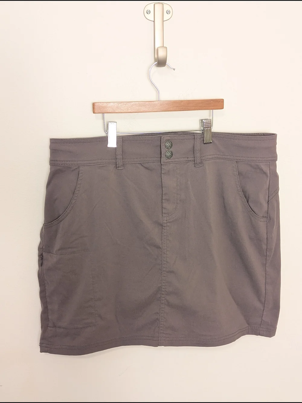 Prana Halle Casual Utility Hiking Outdoors Skort in Gray Size 12 - Picture 2 of 12